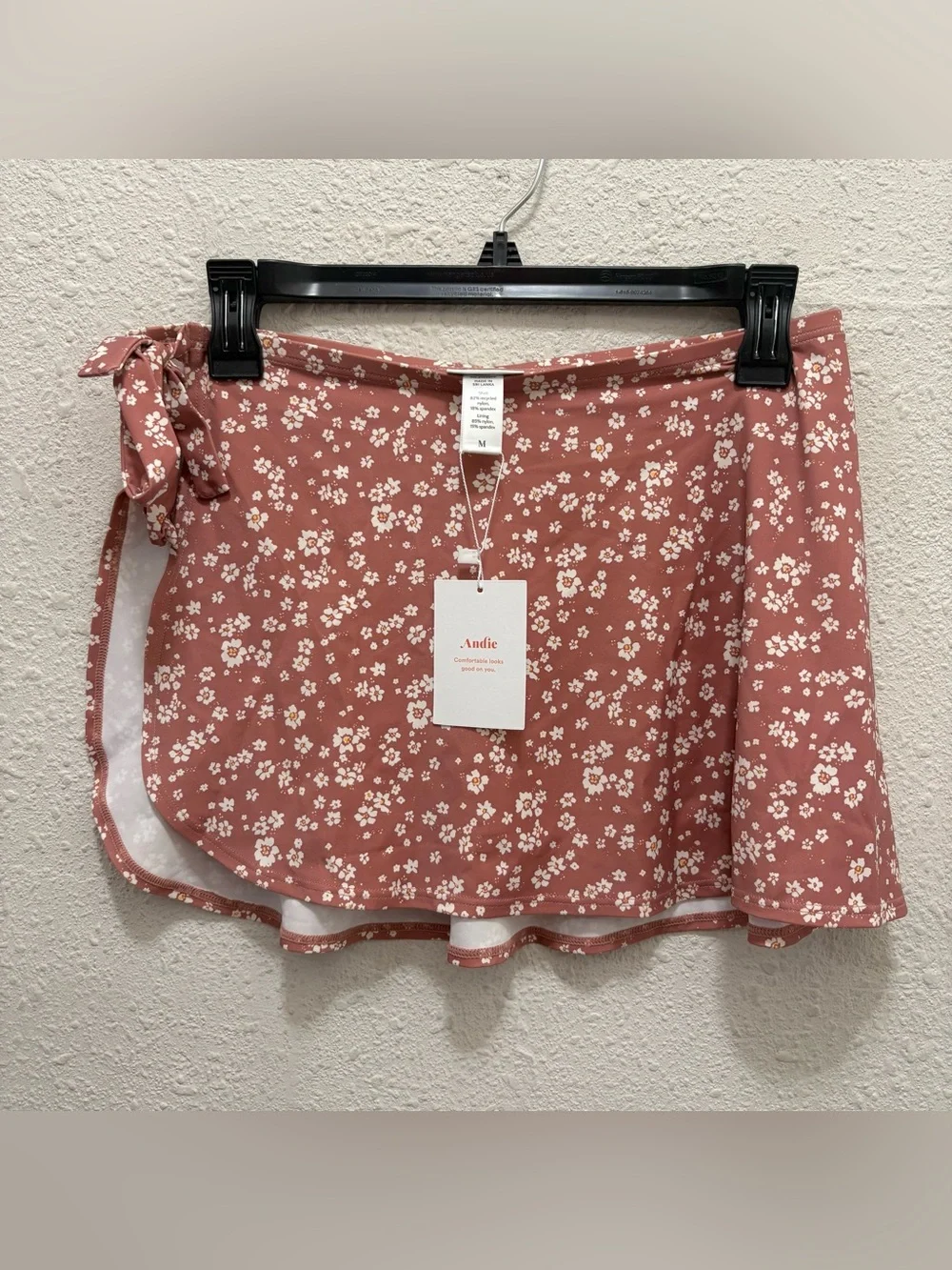 Andie Swim Sarong Coverup in Ditsy Floral Rose Pink NWT Size Medium